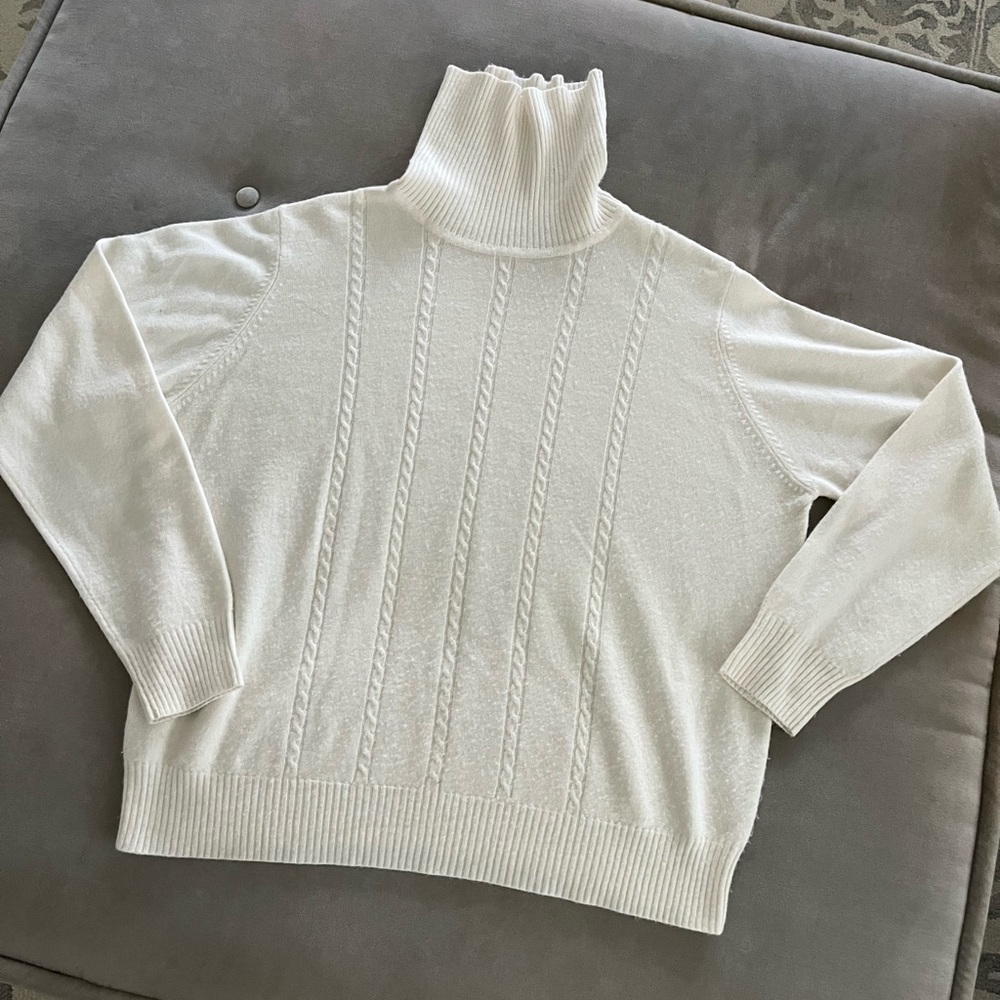 Cream turtleneck jumper